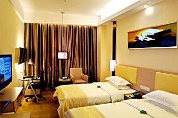 Nanchang Oriental Lark Hotel Екстер'єр фото